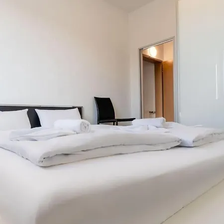 Autumn Comfortable Tatil Evi