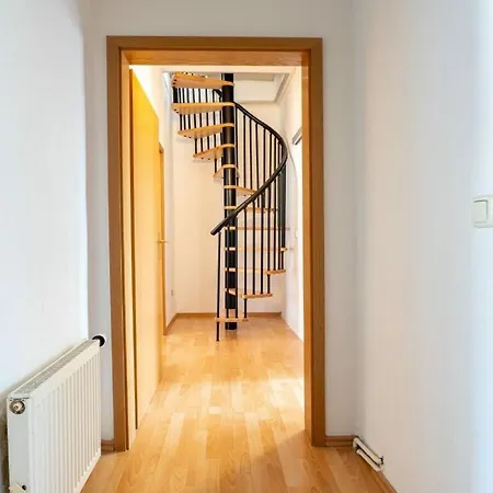 Autumn Comfortable Tatil Evi